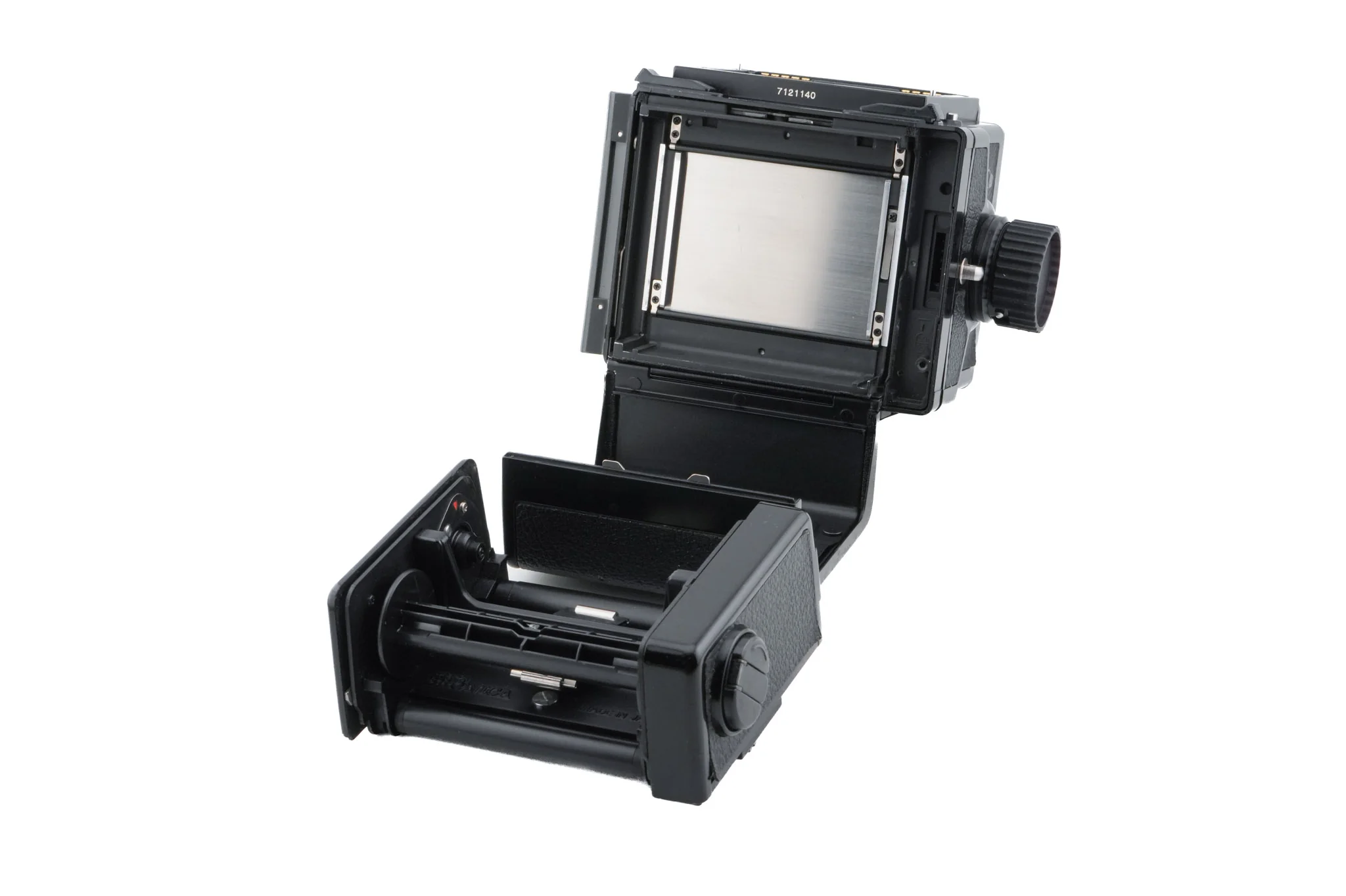 Zenza Bronica ETRS + 120 Film Back - Image 9